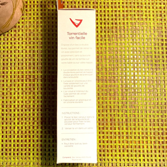 NIB Vinturi Dripless Wine Pourer - Picture 4 of 6